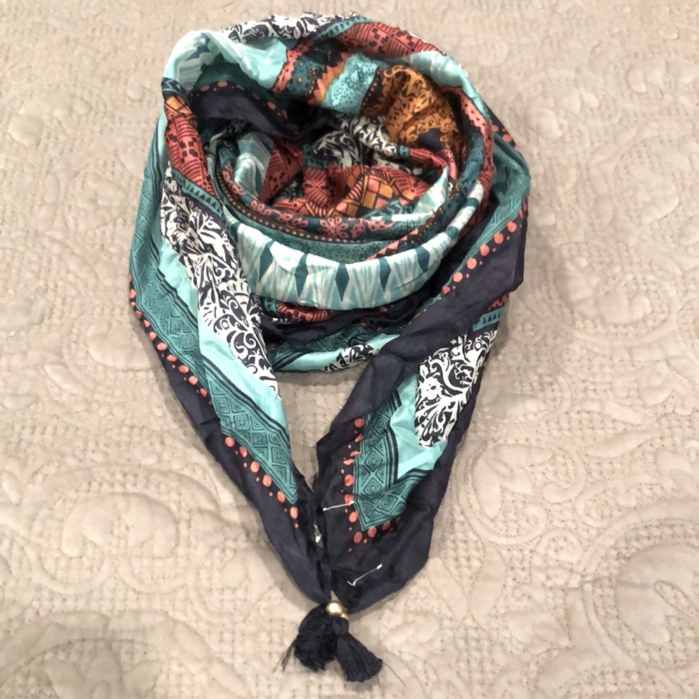 NWOT 100% Silk Bohemian Scarf